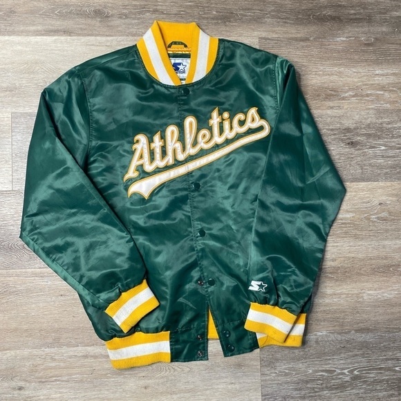 STARTER Other - Vintage Starter Oakland As mens medium green satin button up jacket